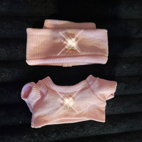 Luxury Labubu Outfit - Picture 3 of 4